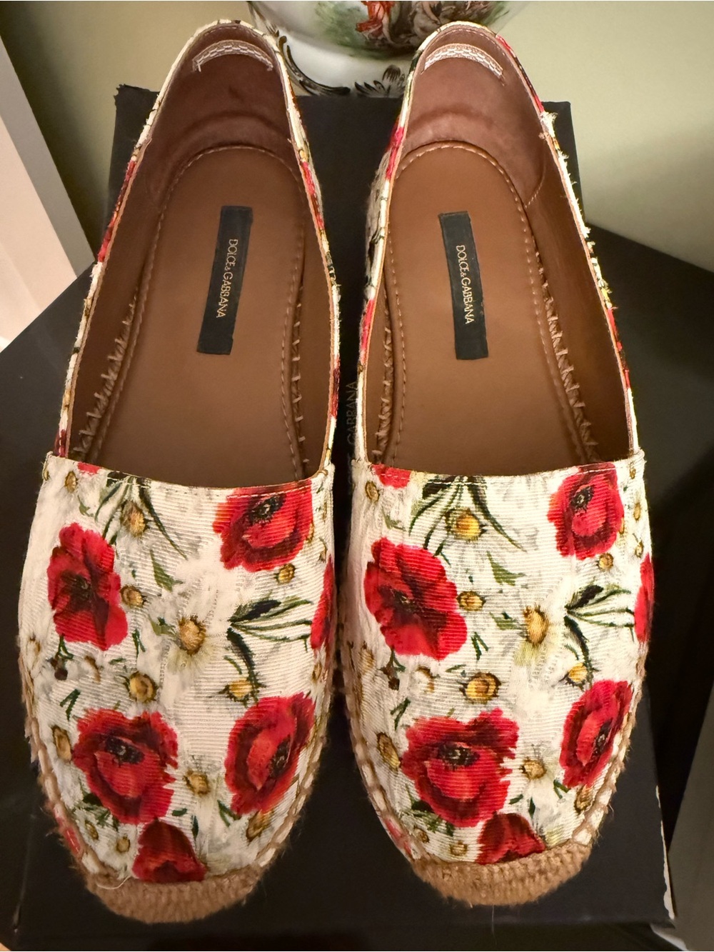 Dolce & Gabbana Women's White Floral Espadrille Flats - Red Poppy Print